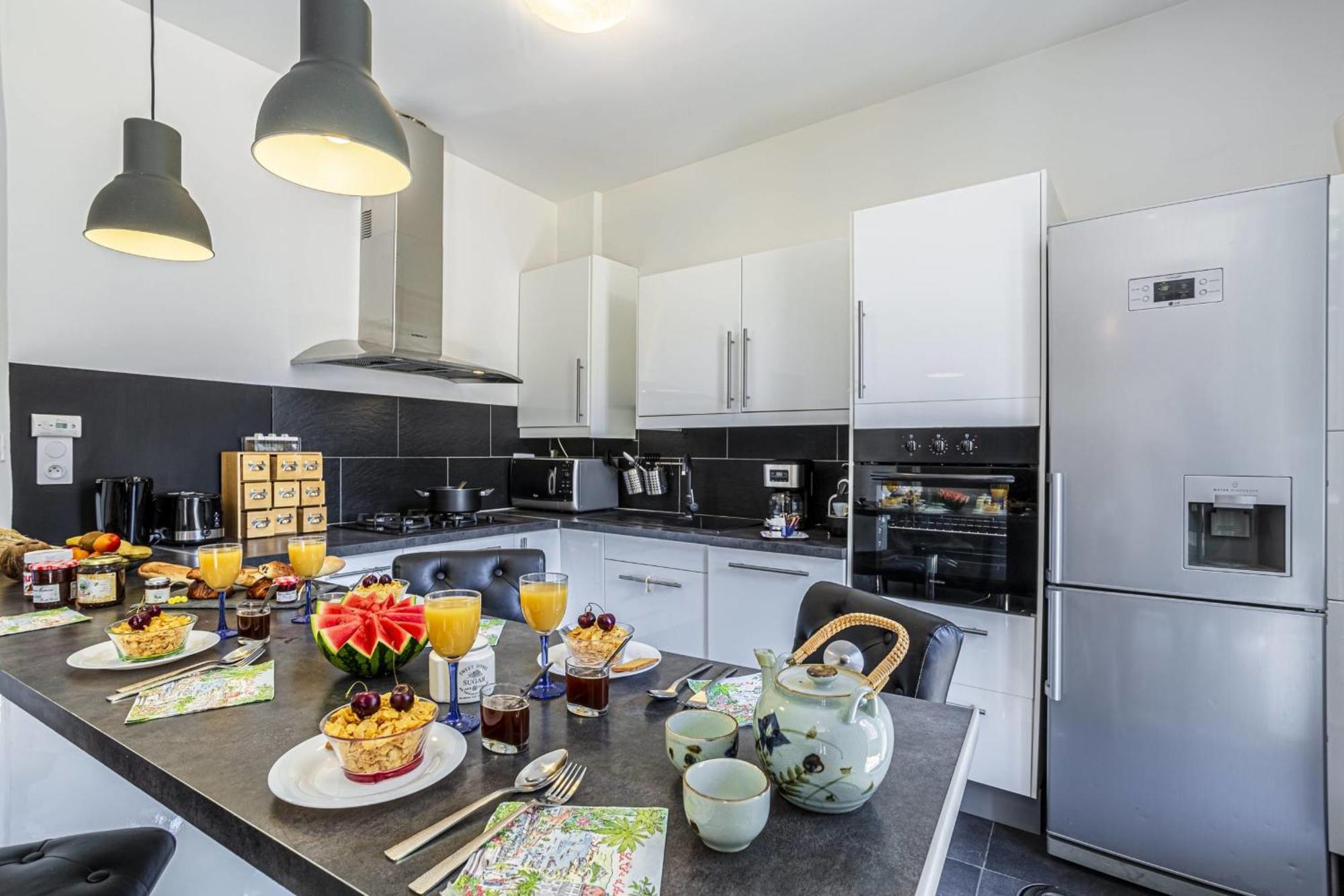 Guisol - Typical Nice 3 Bedroom Ac Near Port エクステリア 写真